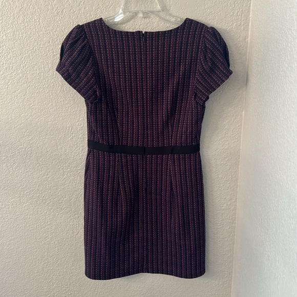 Like new condition!! Adorable Loft dress! must have! - Picture 3 of 3